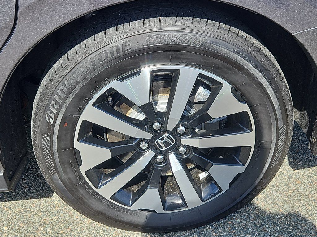 Used 2026 Honda Odyssey EX-L image 8