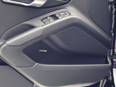 Certified 2025 Porsche 718 Cayman S RWD image 13