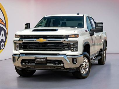 Used 2025 Chevrolet Silverado 2500 LT w/ Convenience Package