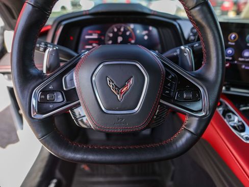 Used 2021 Chevrolet Corvette Stingray Premium Conv w/ Z51 Performance Package RWD image 10