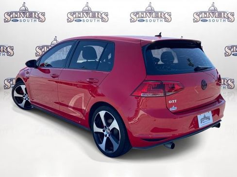 Used 2017 Volkswagen Golf 4-Door FWD image 5