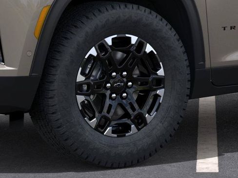 New 2027 Chevrolet Traverse Z71 AWD/4WD image 9