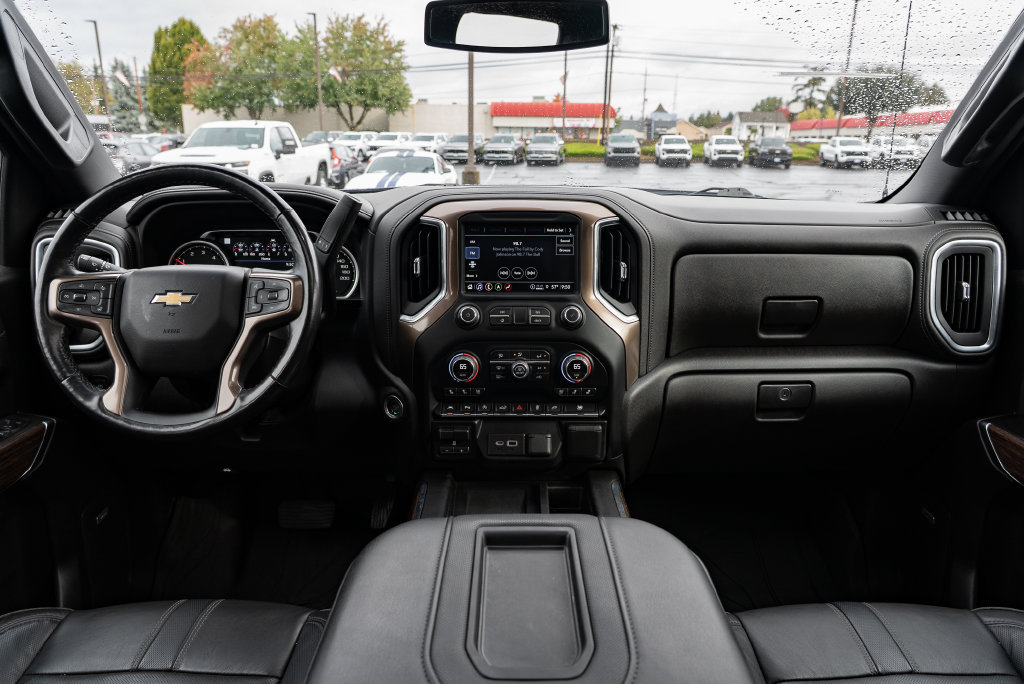 Used 2022 Chevrolet Silverado 1500 High Country w/ Safety Package II AWD/4WD image 10