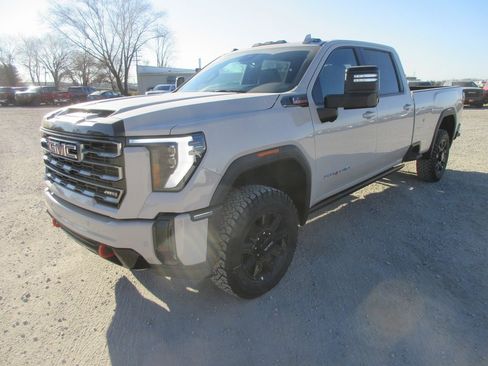 New 2026 GMC Sierra 3500 AT4 w/ AT4 Premium Plus Package image 10