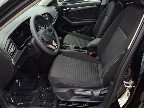 Certified 2023 Volkswagen Jetta S FWD image 20