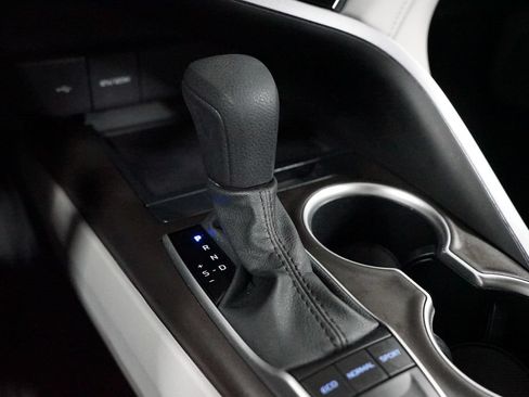 Certified 2023 Toyota Camry LE FWD image 20