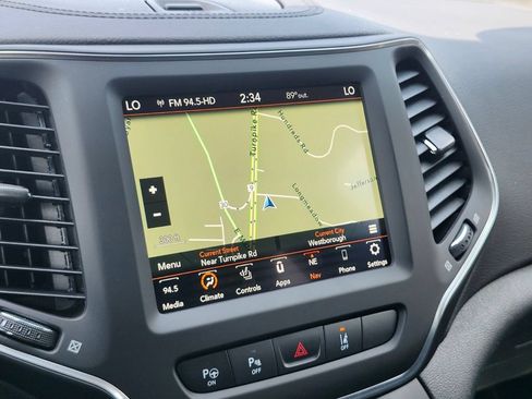 Used 2023 Jeep Cherokee Altitude Lux AWD/4WD image 20