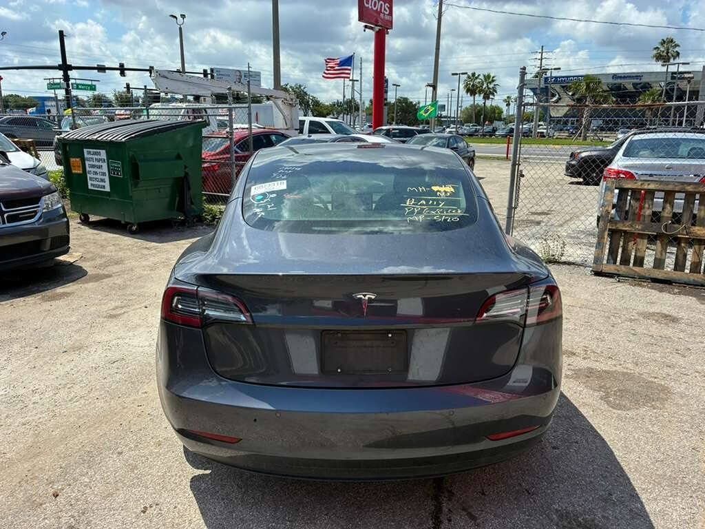 Used 2021 Tesla Model 3 Standard Range Plus RWD image 2