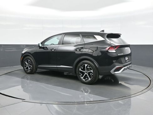Used 2023 Kia Sportage EX image 5