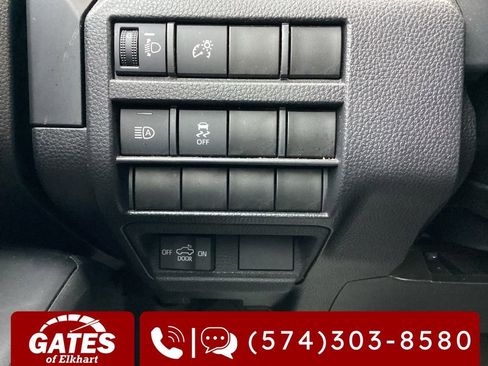 Used 2024 Toyota Tacoma SR image 21