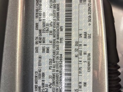 Used 2024 Ford Escape ST-Line w/ Tech Pack #1 FWD image 33