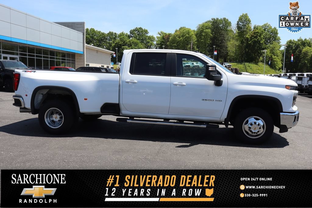 Used 2024 Chevrolet Silverado 3500 LT w/ All Star Edition AWD/4WD image 1
