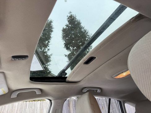 Used 2014 Subaru Crosstrek 2.0i Premium image 11