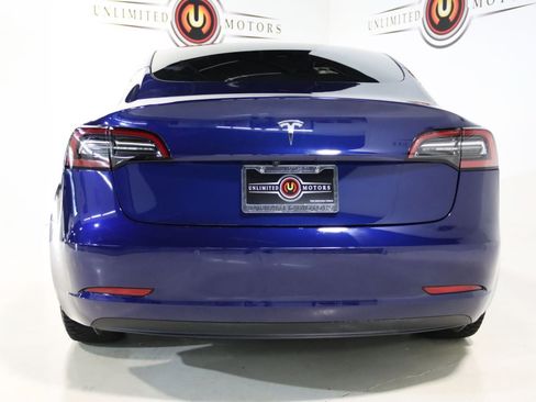 Used 2021 Tesla Model 3 Standard Range Plus RWD image 18