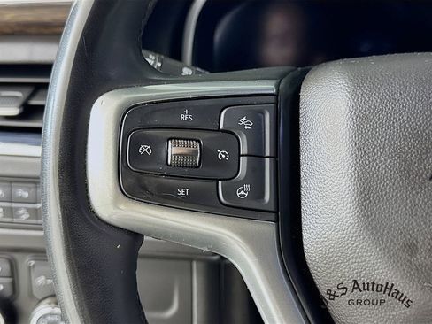 Used 2023 Chevrolet Suburban Premier AWD/4WD image 13