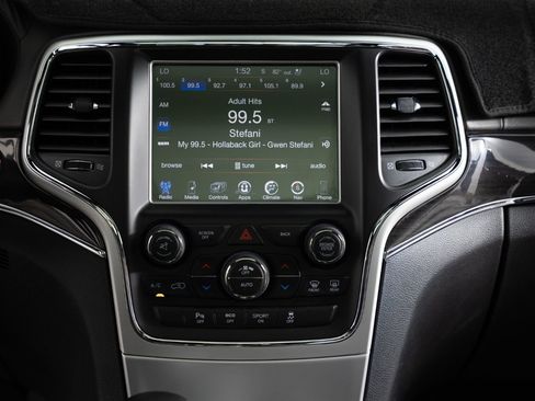 Used 2016 Jeep Grand Cherokee High Altitude AWD/4WD image 34