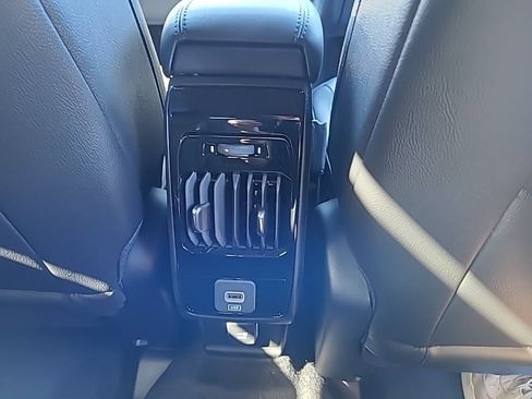 New 2026 Jeep Compass Limited AWD/4WD image 26