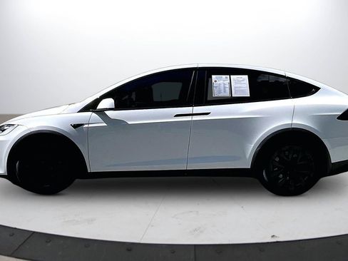 Used 2023 Tesla Model X AWD/4WD image 6