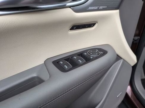 Used 2023 Cadillac XT5 Premium Luxury w/ Technology Package FWD image 14