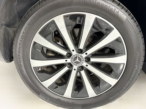 Certified 2022 Mercedes-Benz GLB 250 4MATIC image 34