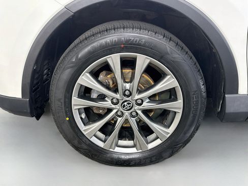 Used 2018 Toyota RAV4 Limited w/ All Weather Liner Package AWD/4WD image 38