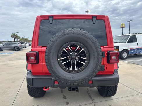 New 2026 Jeep Wrangler Unlimited Rubicon AWD/4WD image 6