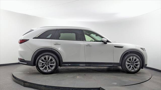 Used 2024 MAZDA CX-90 3.3 Turbo w/ Premium Package AWD/4WD image 9
