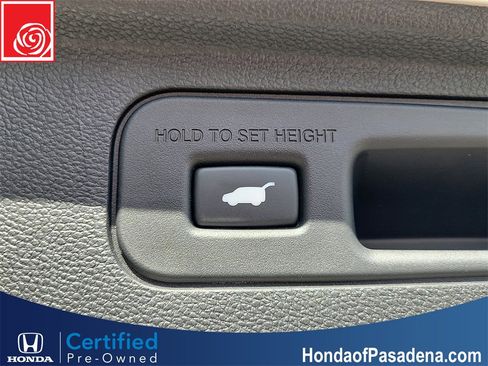 Certified 2026 Honda Odyssey Elite image 30