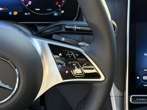 Certified 2025 Mercedes-Benz GLC 300 GLC 300 image 27