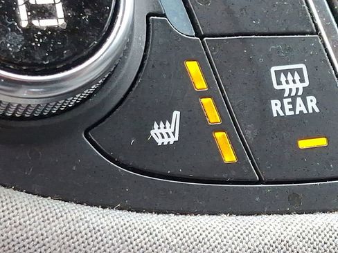 Used 2019 Chevrolet Malibu LT image 29