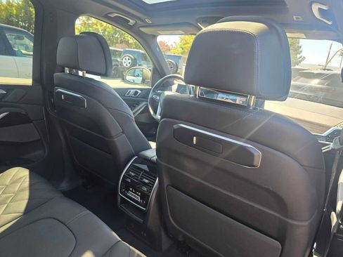 Used 2024 BMW X5 xDrive50e AWD/4WD image 13