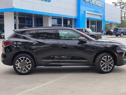 Certified 2025 Chevrolet Blazer RS FWD image 21
