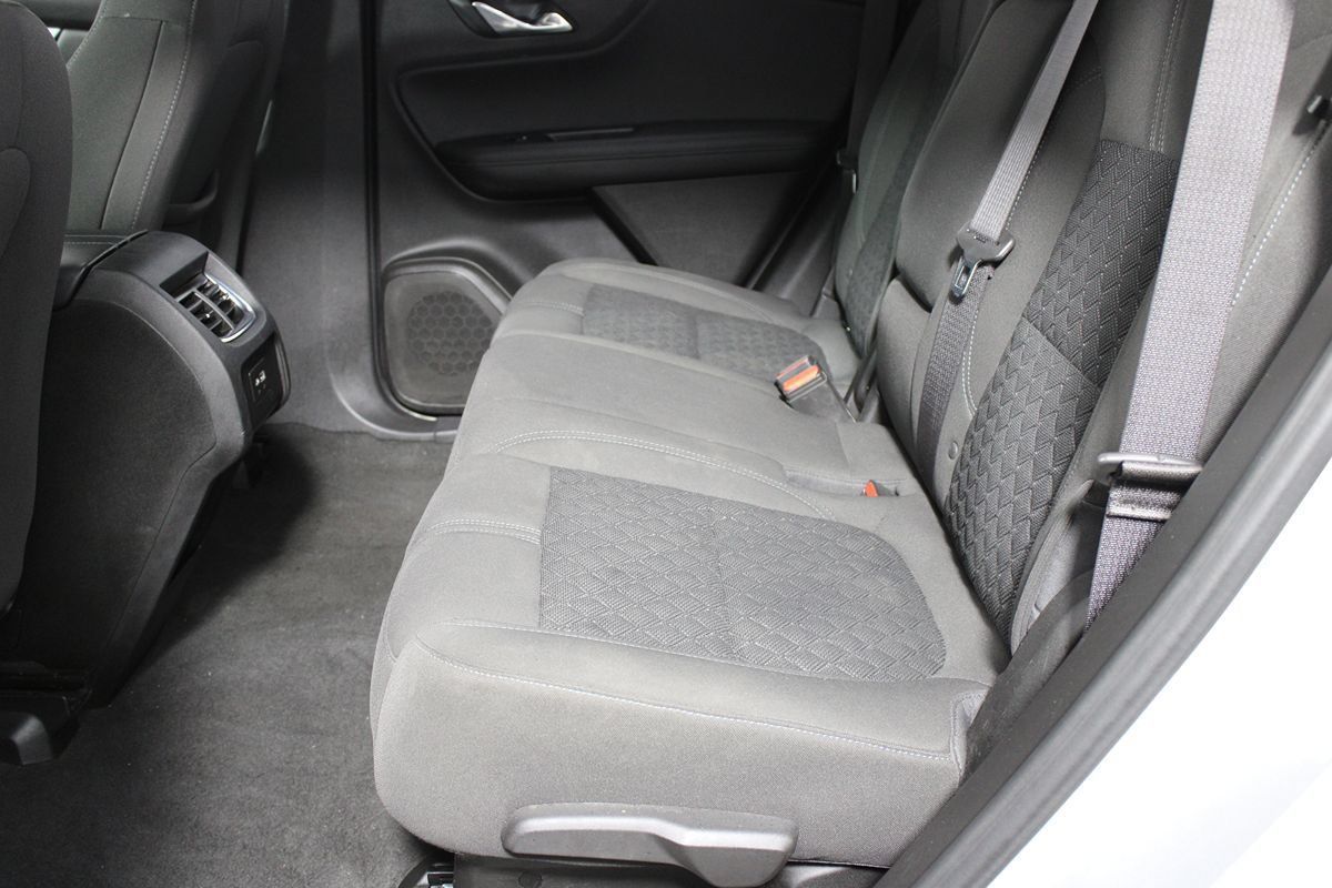 Used 2020 Chevrolet Blazer LT FWD image 20