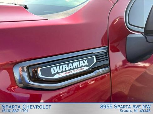 Used 2023 GMC Sierra 1500 AT4 w/ Technology Package AWD/4WD image 12