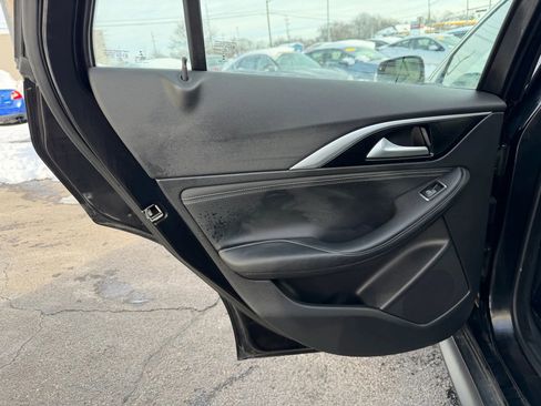 Used 2018 INFINITI QX30 Premium w/ Cargo Package image 23