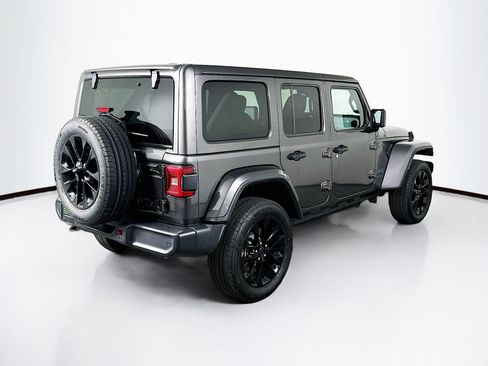 Used 2025 Jeep Wrangler Sahara w/ Safety Group image 9