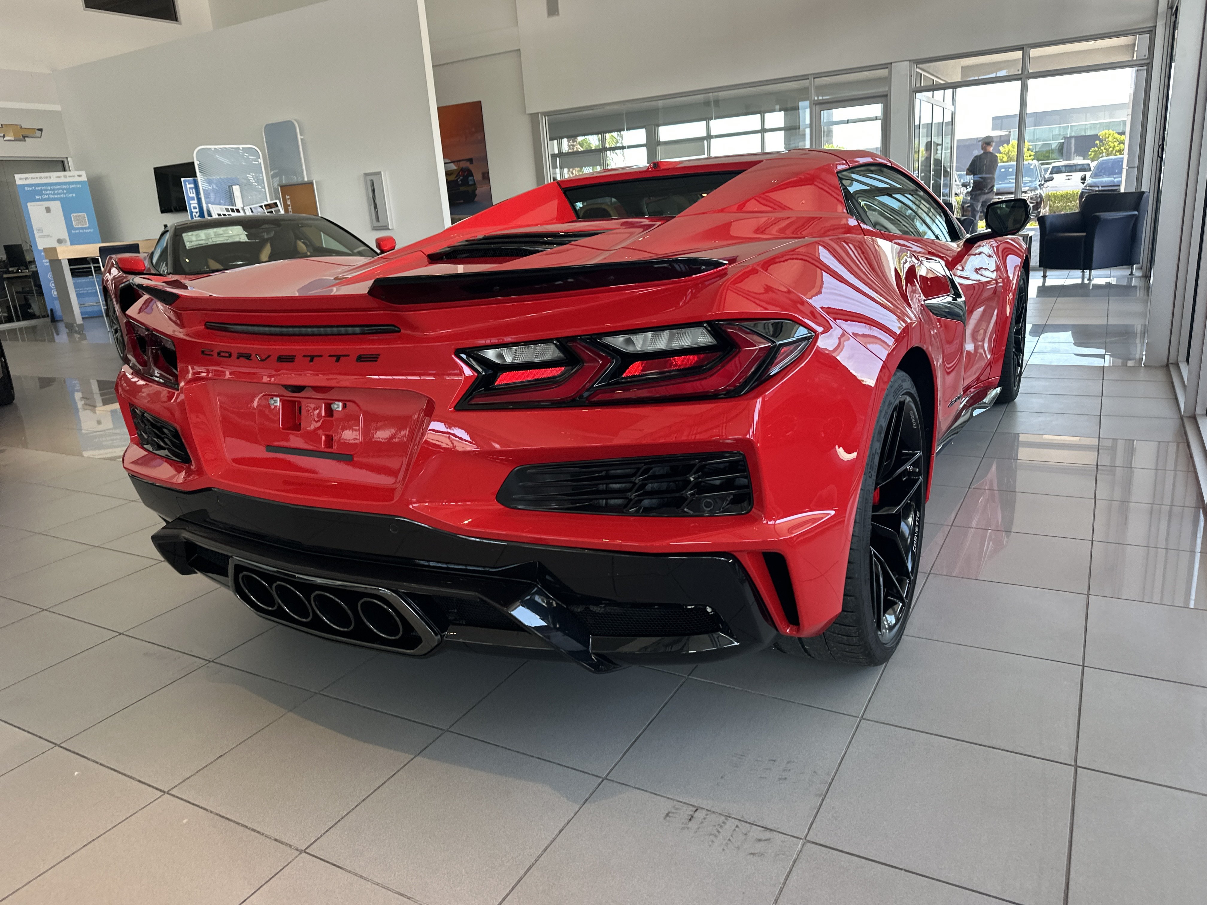 New 2027 Chevrolet Corvette Z06 w/ Stealth Interior Trim Package RWD image 7