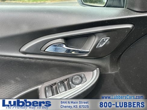 Used 2024 Chevrolet Malibu LT FWD image 13