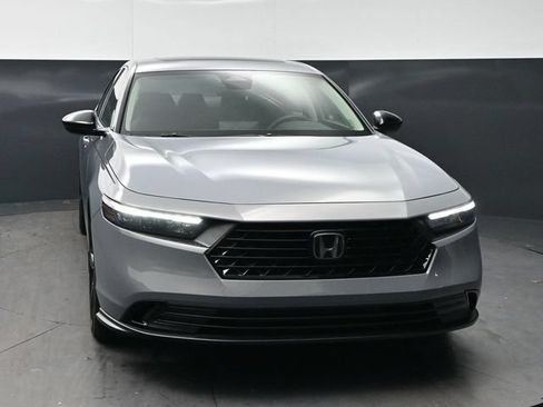 Used 2026 Honda Accord SE image 2