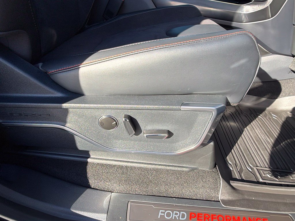 Used 2025 Ford F150 Raptor w/ Equipment Group 803A Raptor R AWD/4WD image 44