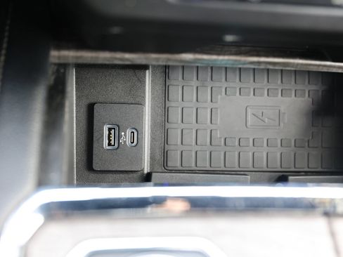 Used 2020 Ford Expedition Max Limited AWD/4WD image 34