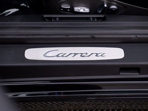 Certified 2017 Porsche 911 Carrera RWD image 17