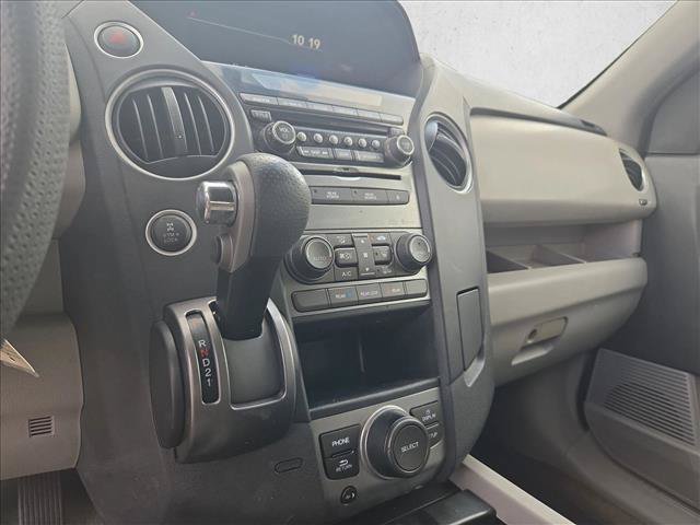 Used 2015 Honda Pilot SE image 12