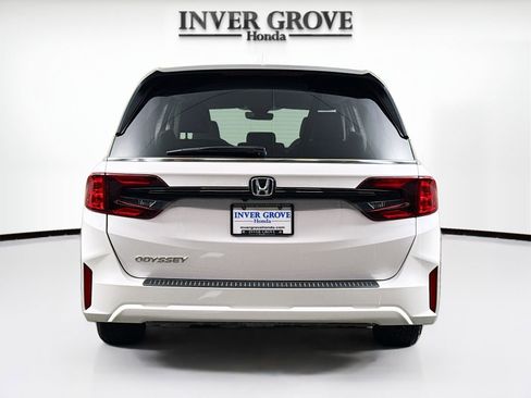 Certified 2025 Honda Odyssey EX-L image 6