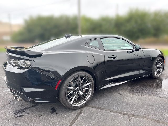 Used 2023 Chevrolet Camaro ZL1 RWD image 5