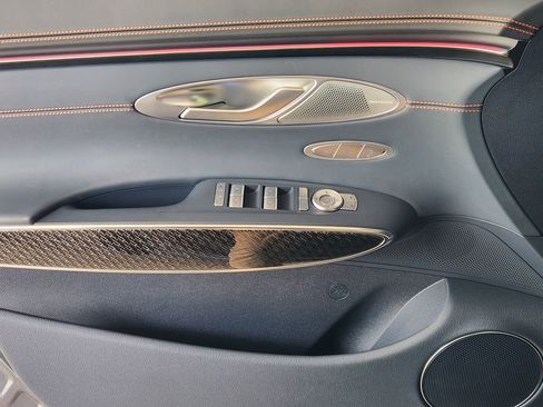 New 2026 Genesis GV70 3.5T Sport Prestige AWD/4WD image 17