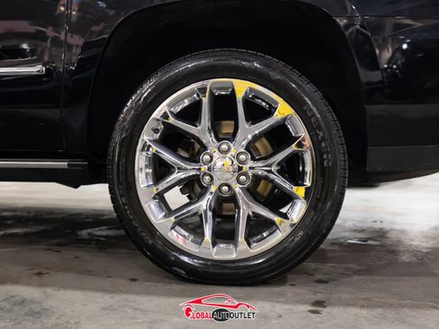 Used 2019 GMC Yukon XL Denali w/ Denali Ultimate Package image 12