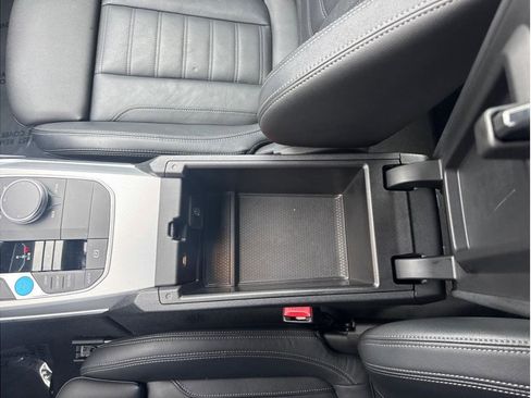 Used 2023 BMW i4 eDrive35 w/ Premium Package image 21