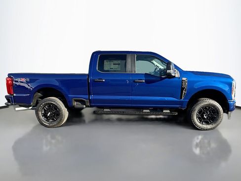 New 2026 Ford F250 XL w/ STX Appearance Package AWD/4WD image 9
