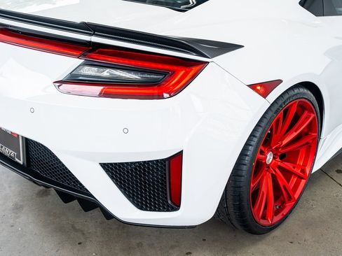 Used 2018 Acura NSX image 31